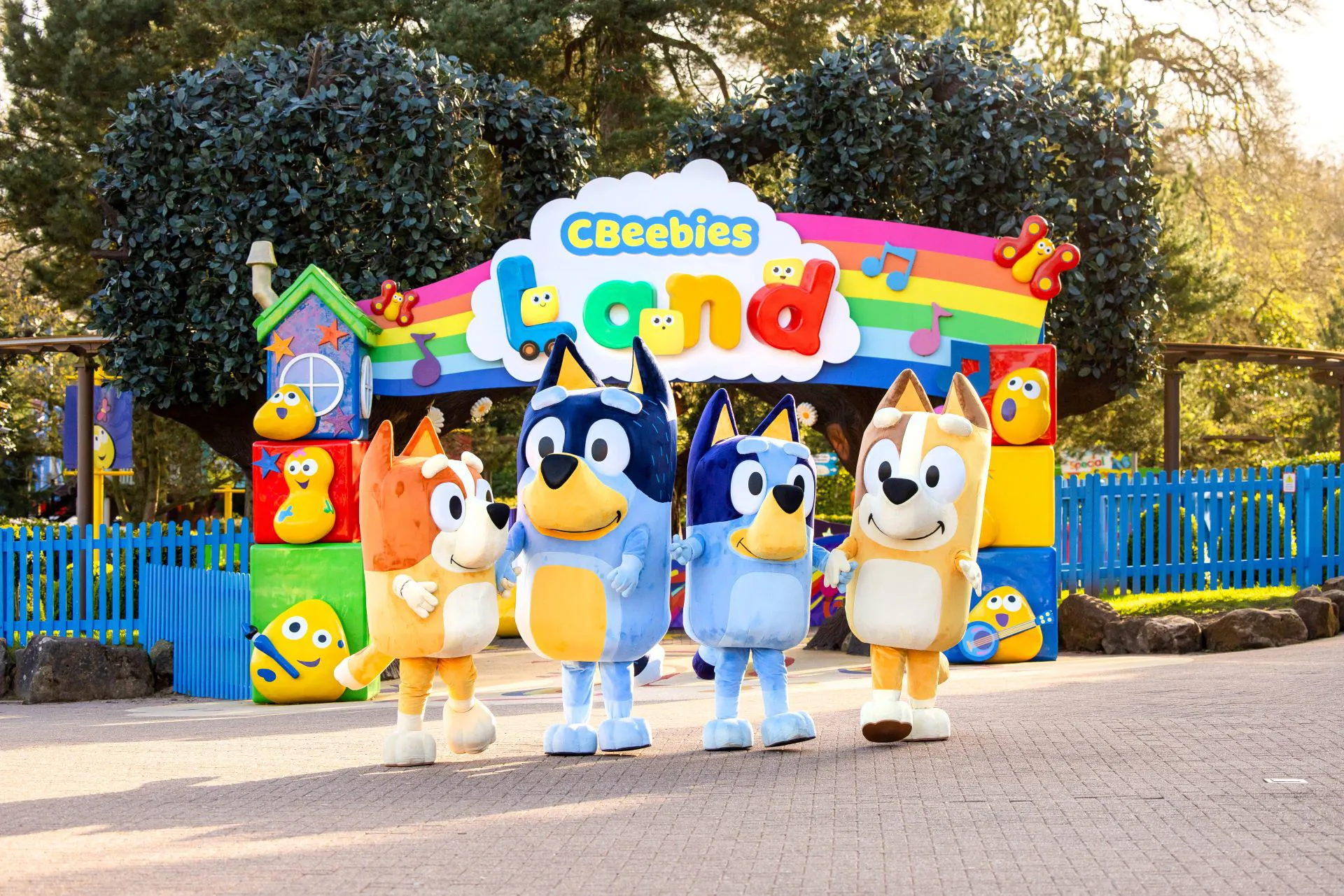 Bluey At Cbeebies Land (1)