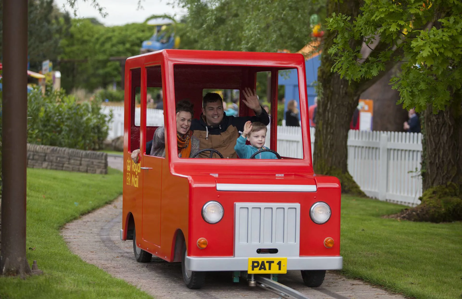 Postman pat Close