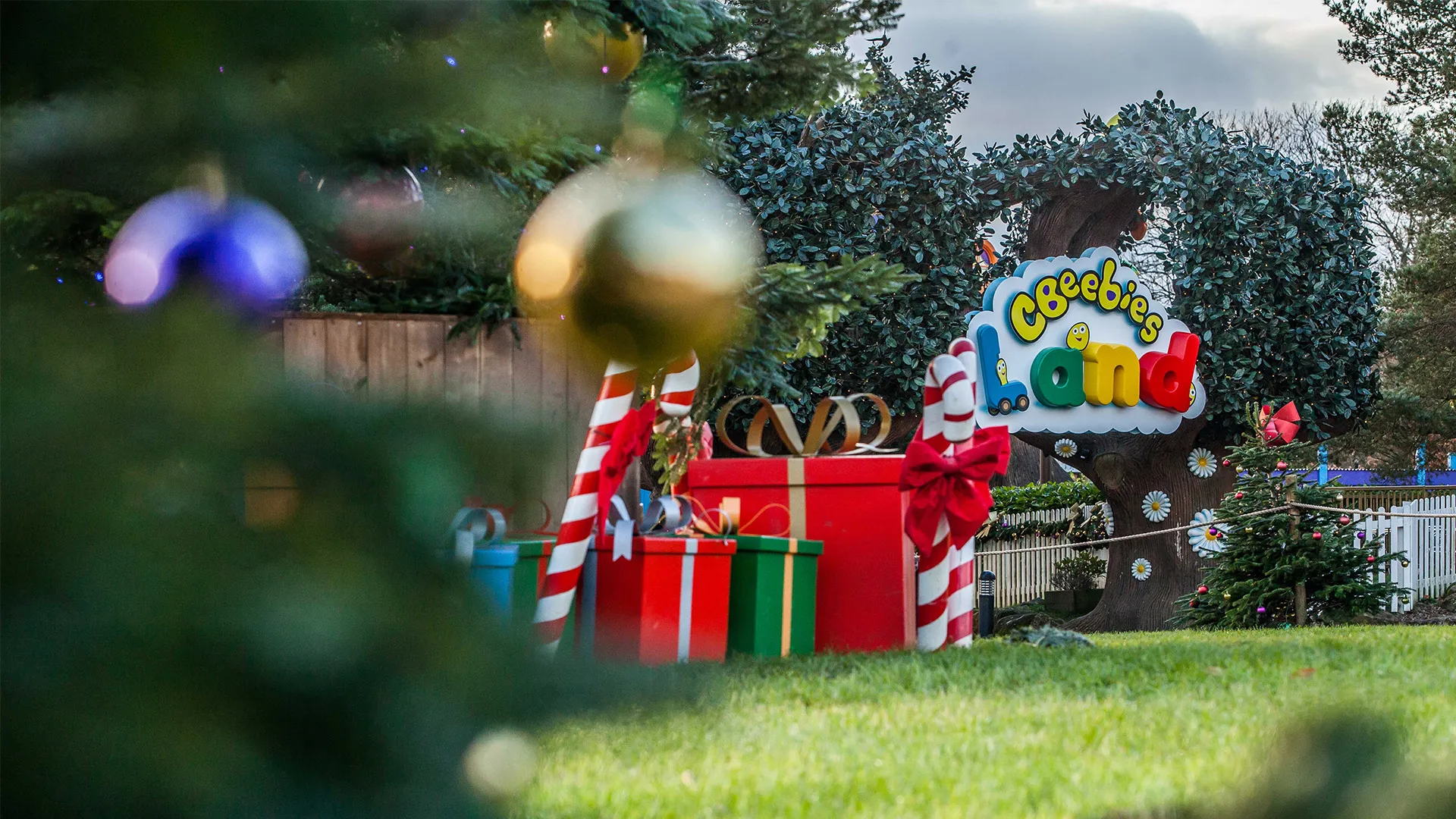 Christmas Tree in front of entrance to CBeebies Land